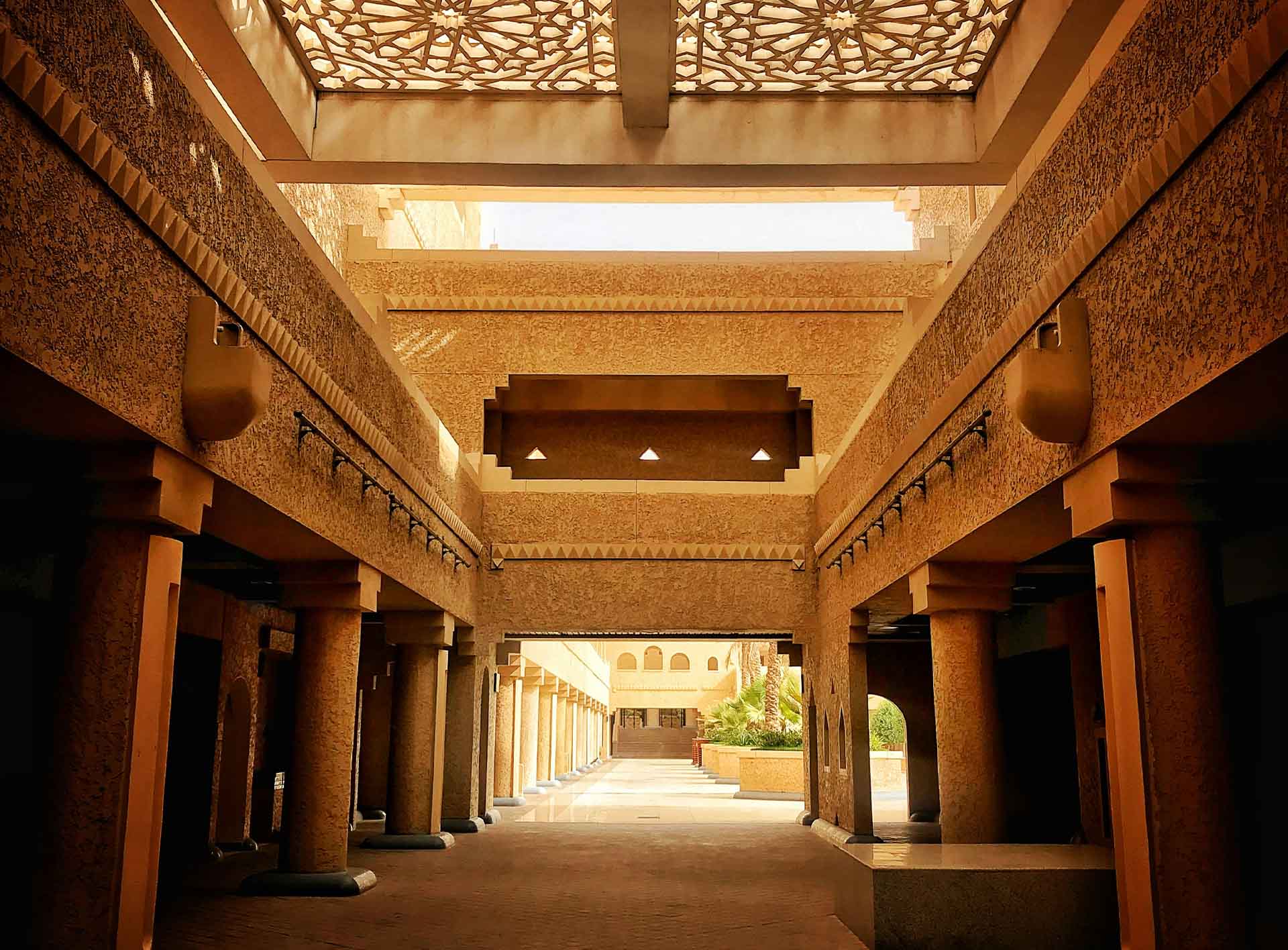 NEOM 2025 Update - Sindalah Opens, Oxagon Advances, The Line Scaled